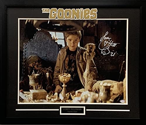 Снимка Кори Фельдмана в рамка с размер 16x20 с автограф и надпис The Goonies JSA